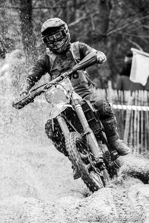 photographe-professionnelle-sport-gurp-TT-bnw