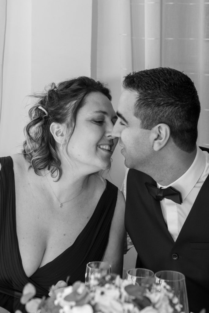 photographe-professionnelle-mariage-bisou