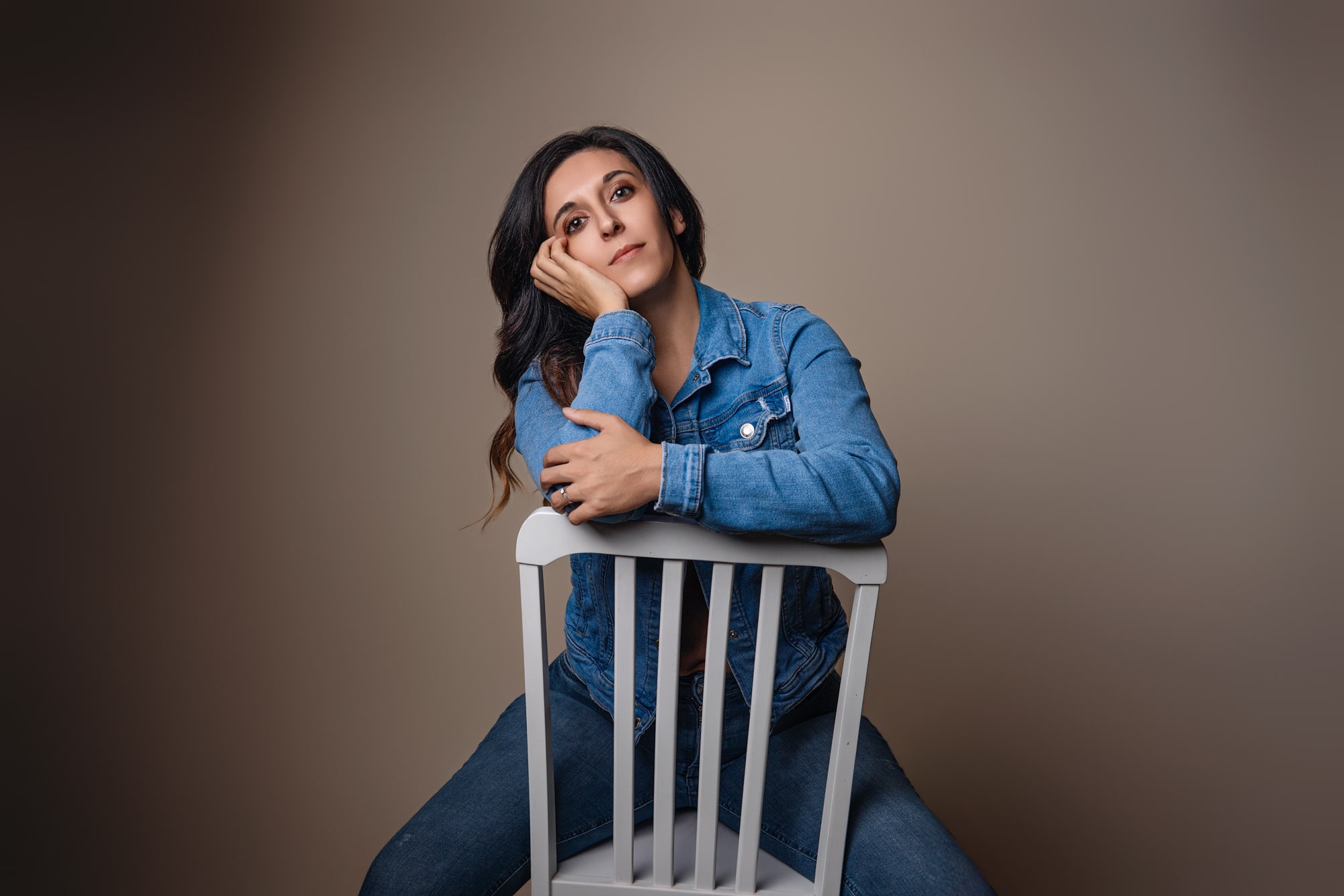 Lucile Duvert Photographe portraits femme homme ado enfants shooting photos AURA